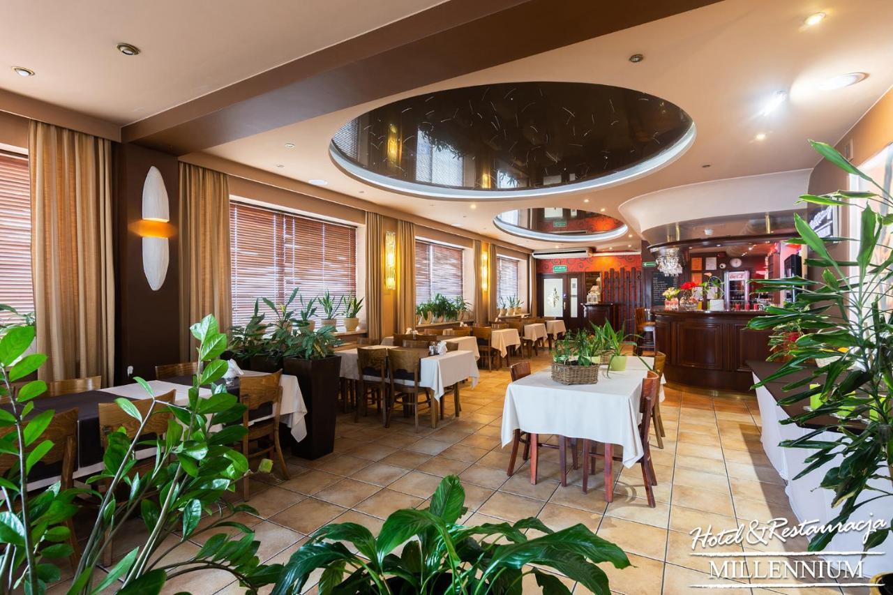 Hotel Millennium Przasnysz Luaran gambar