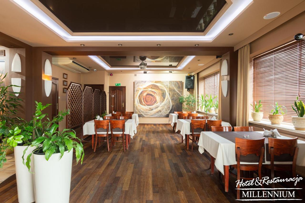 Hotel Millennium Przasnysz Luaran gambar