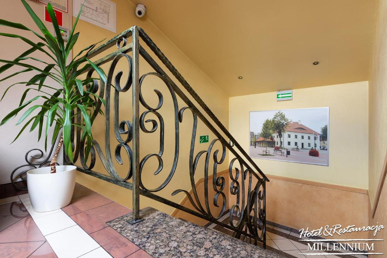 Hotel Millennium Przasnysz Luaran gambar