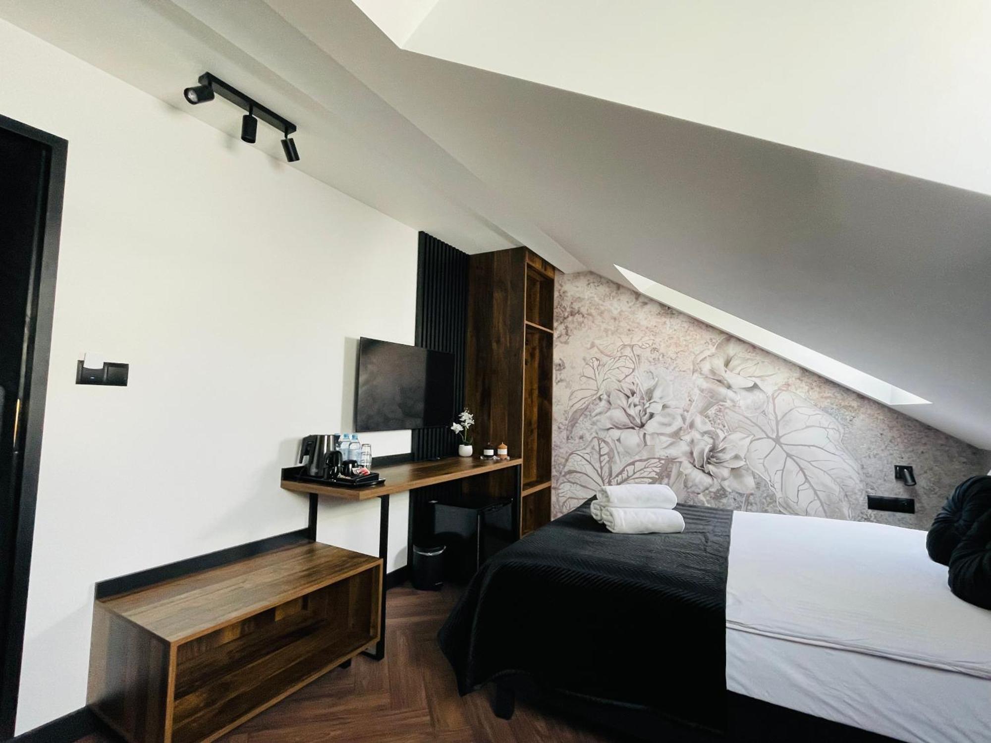 Hotel Millennium Przasnysz Bilik gambar