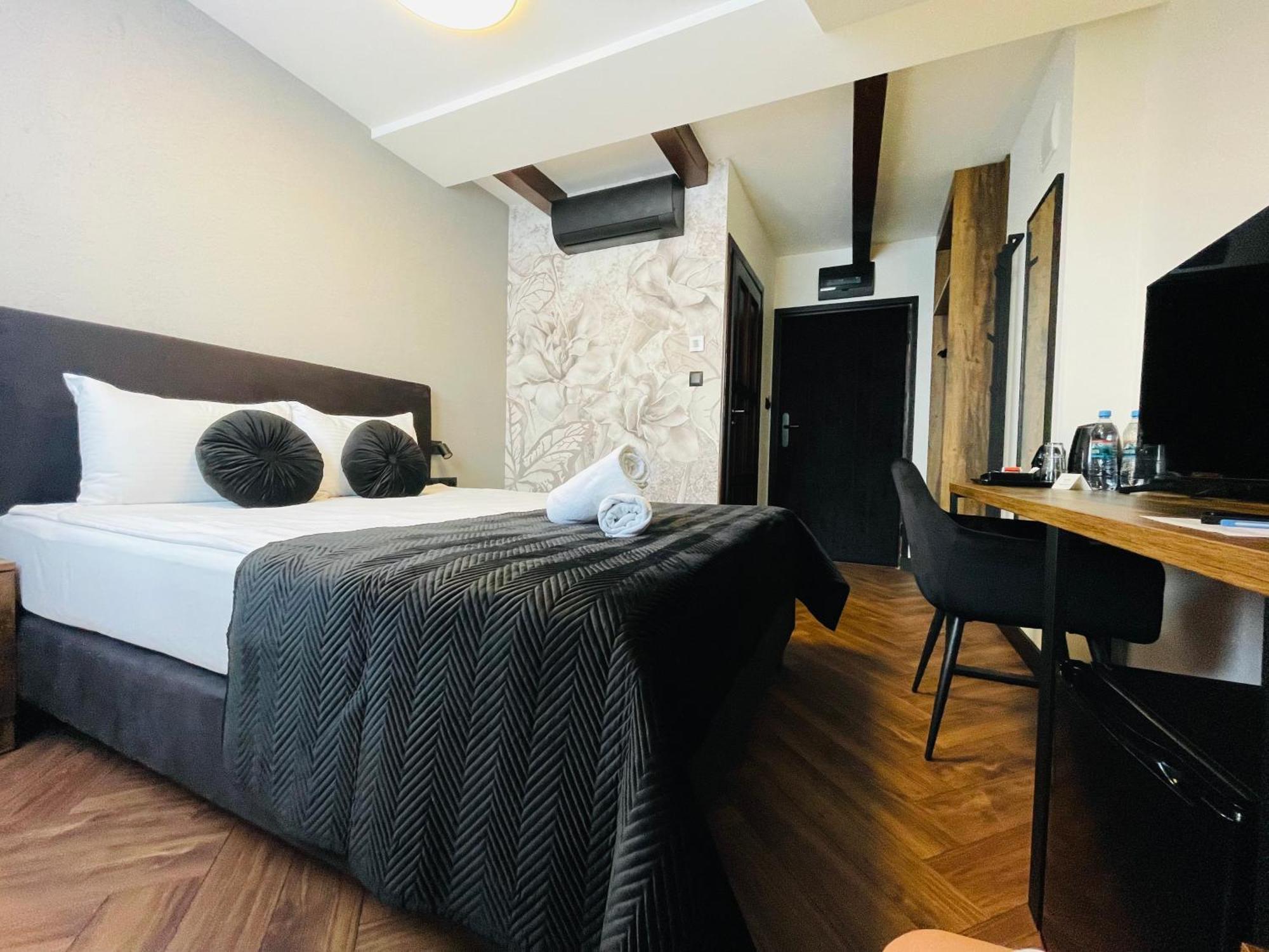 Hotel Millennium Przasnysz Luaran gambar