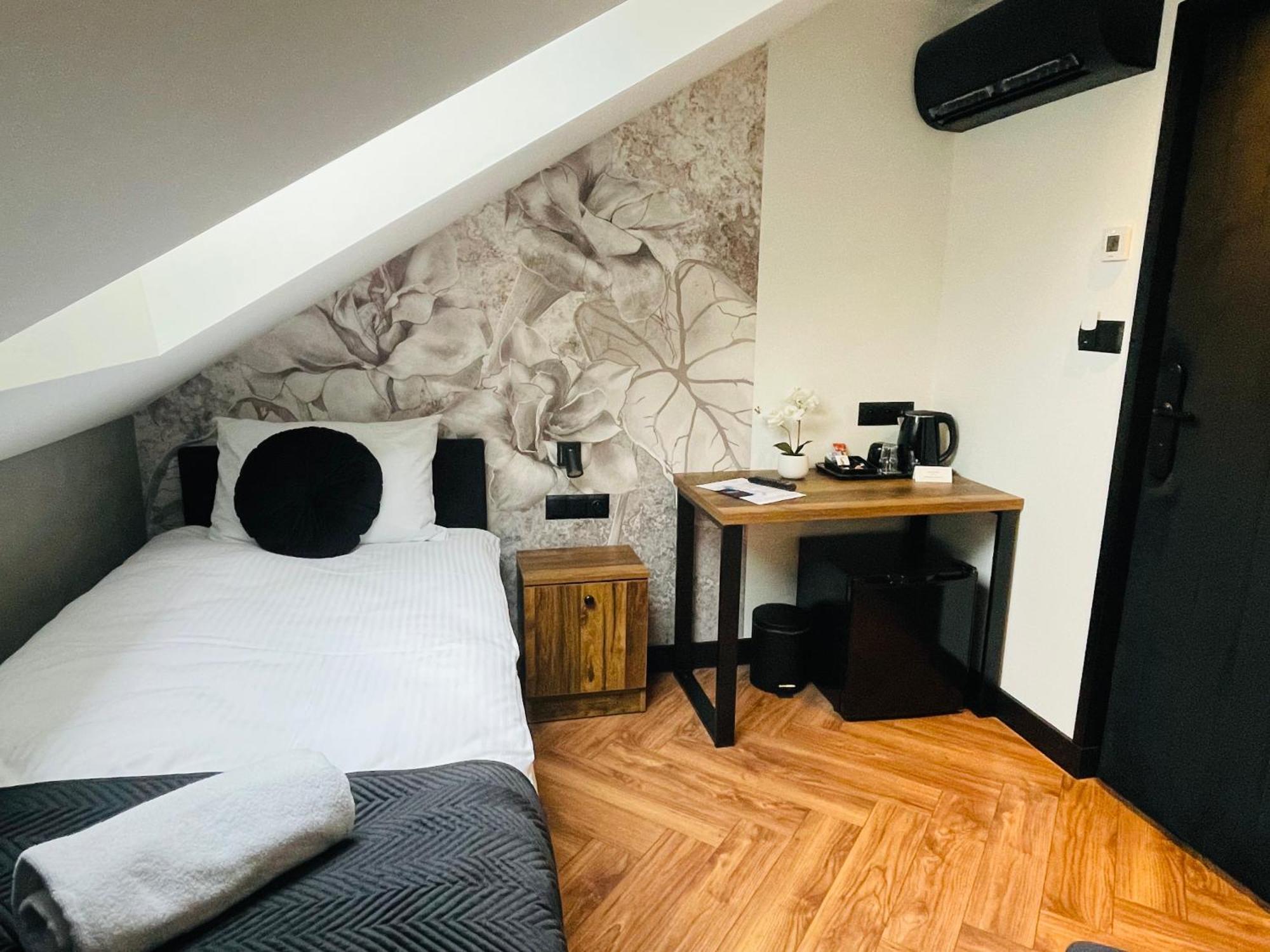 Hotel Millennium Przasnysz Luaran gambar